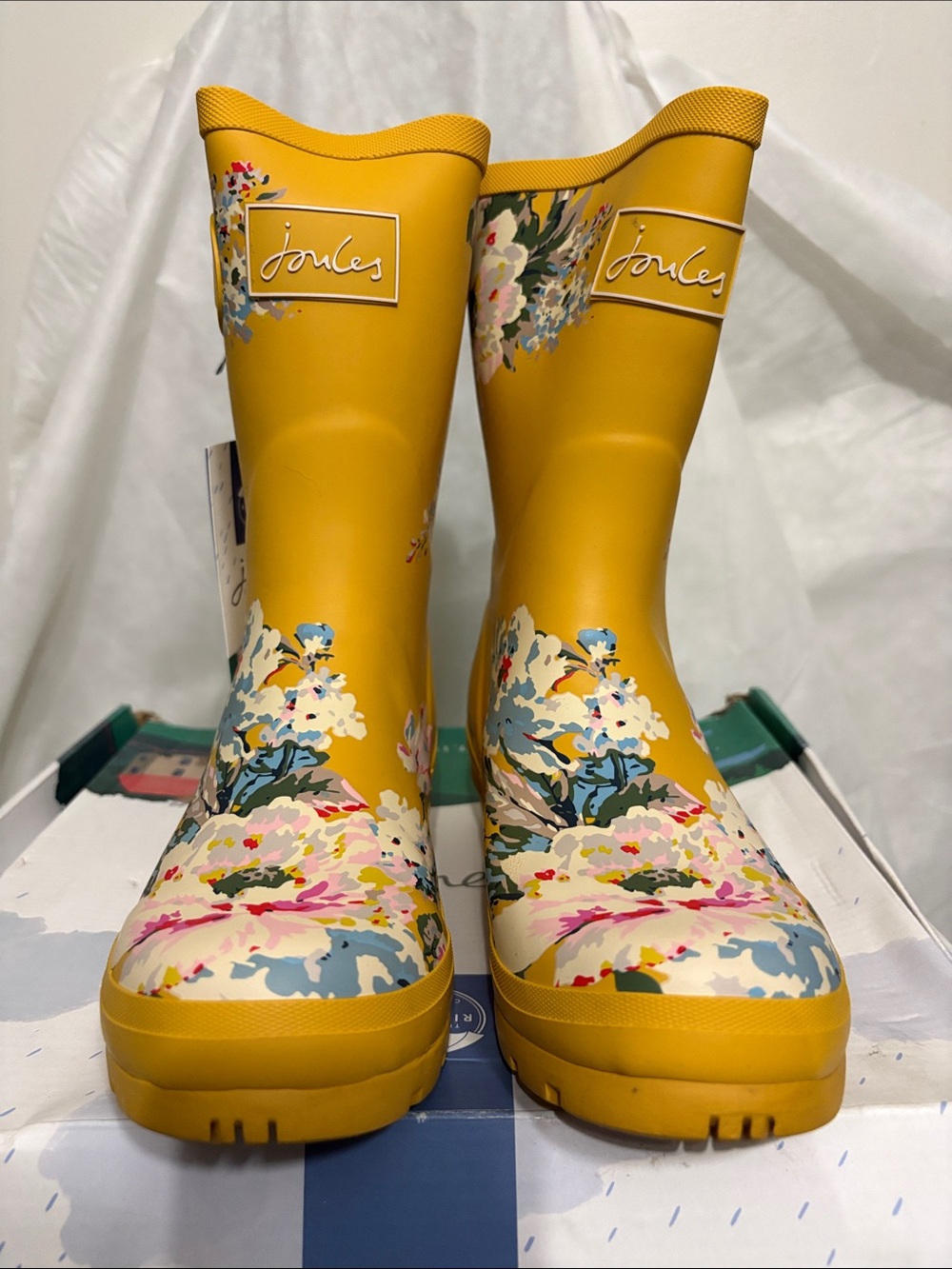 Joules Floral Rain Boots size US 7 NWT